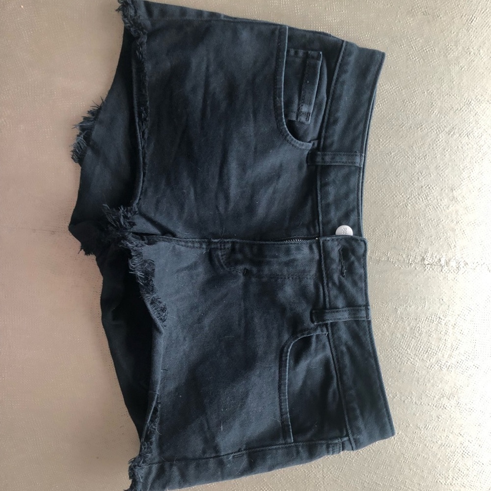 VS Pink black cutoffs